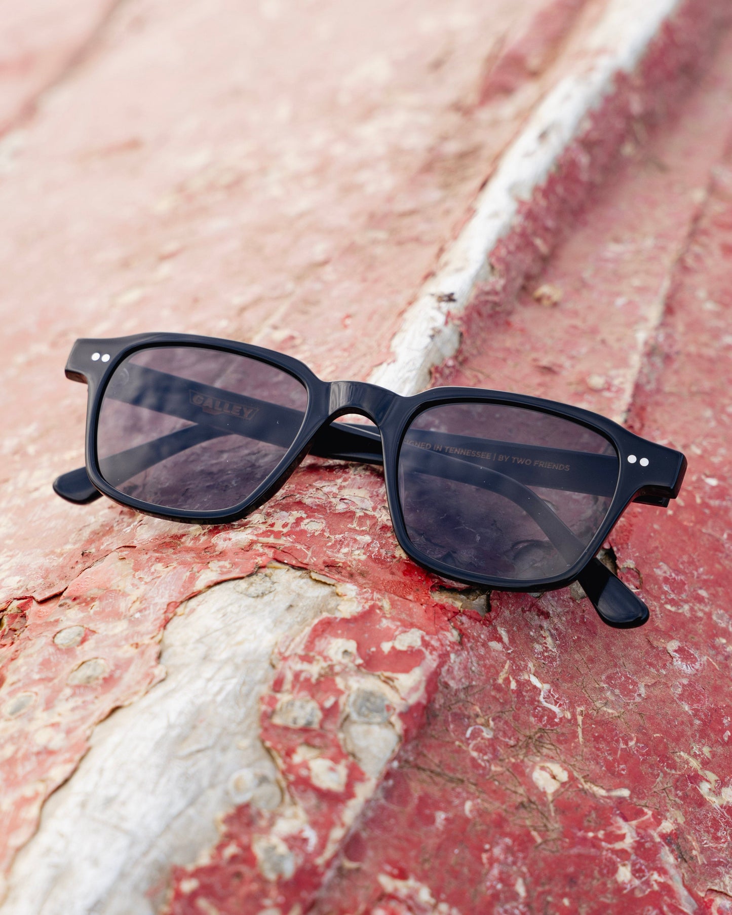 Lester Sunglasses / Black Acetate - Galley Lens Bradley Mountain 