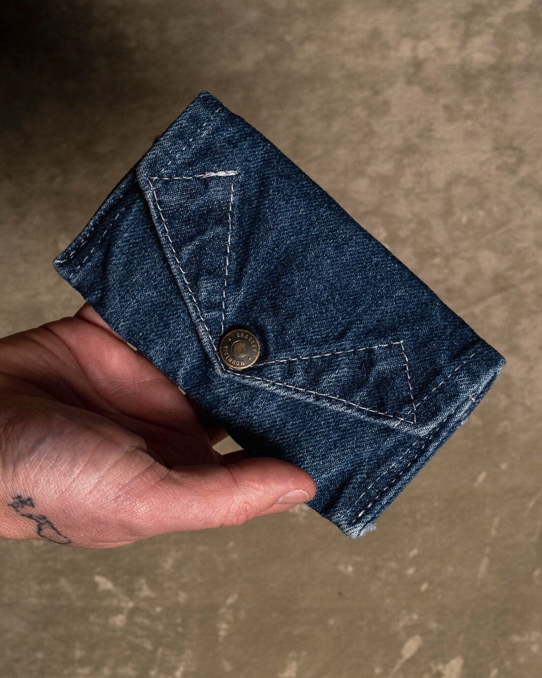 Drifter Canvas Wallet - Washed Denim Bradley Mountain 