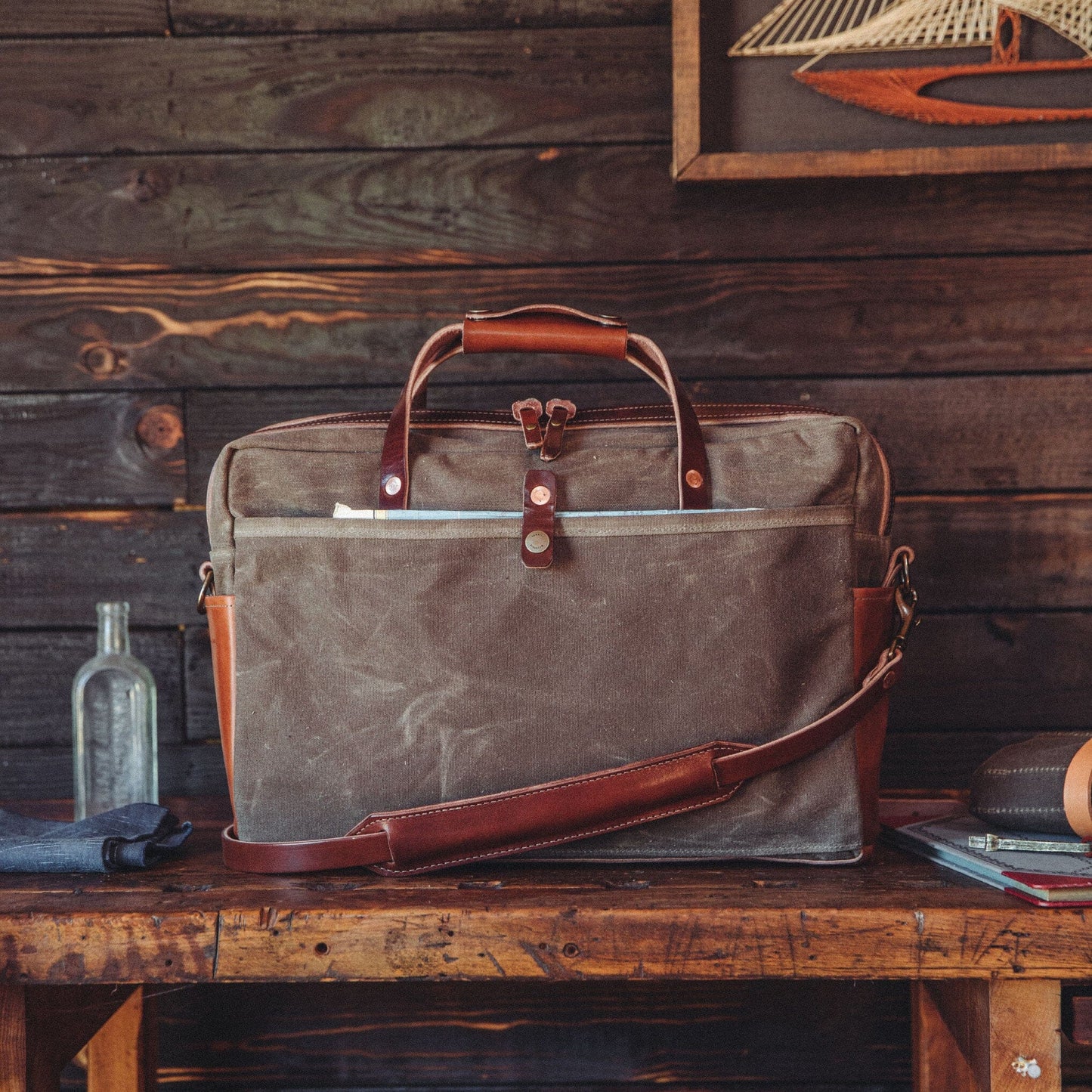 Courier Briefcase - Field Tan Bradley Mountain 