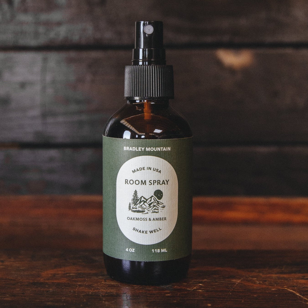 Oakmoss & Amber Room Spray Bradley Mountain 