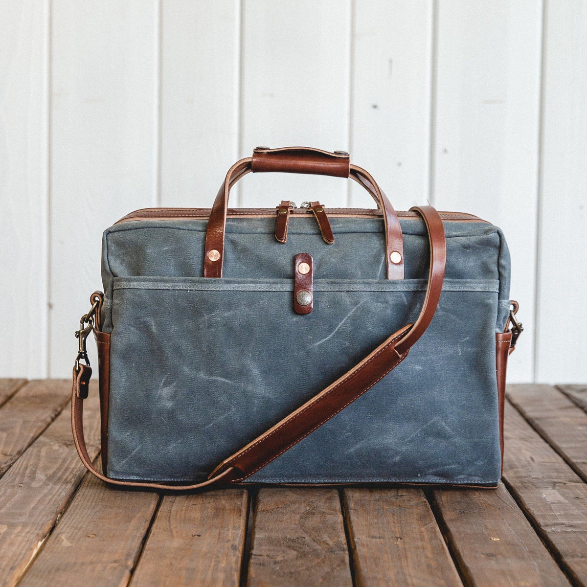 Courier Briefcase - Charcoal Bradley Mountain 