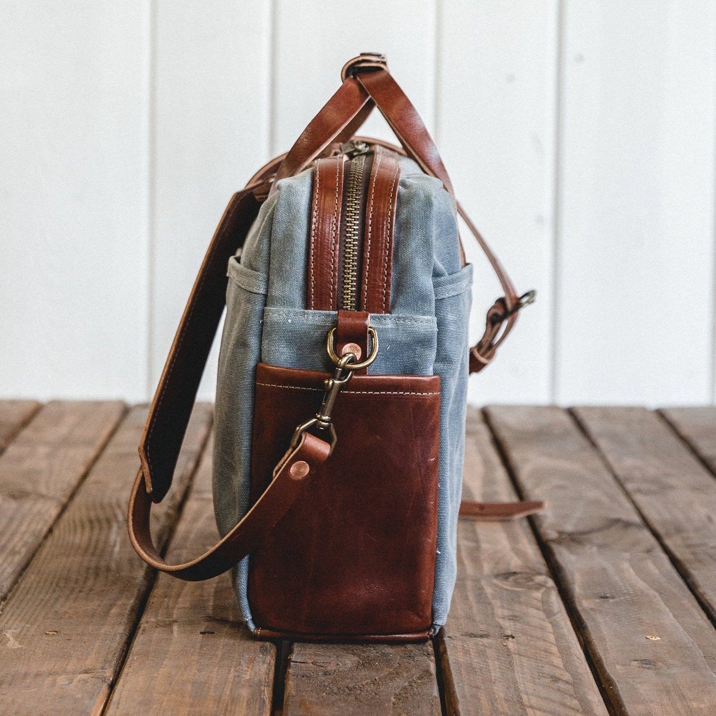 Courier Briefcase - Charcoal Bradley Mountain 